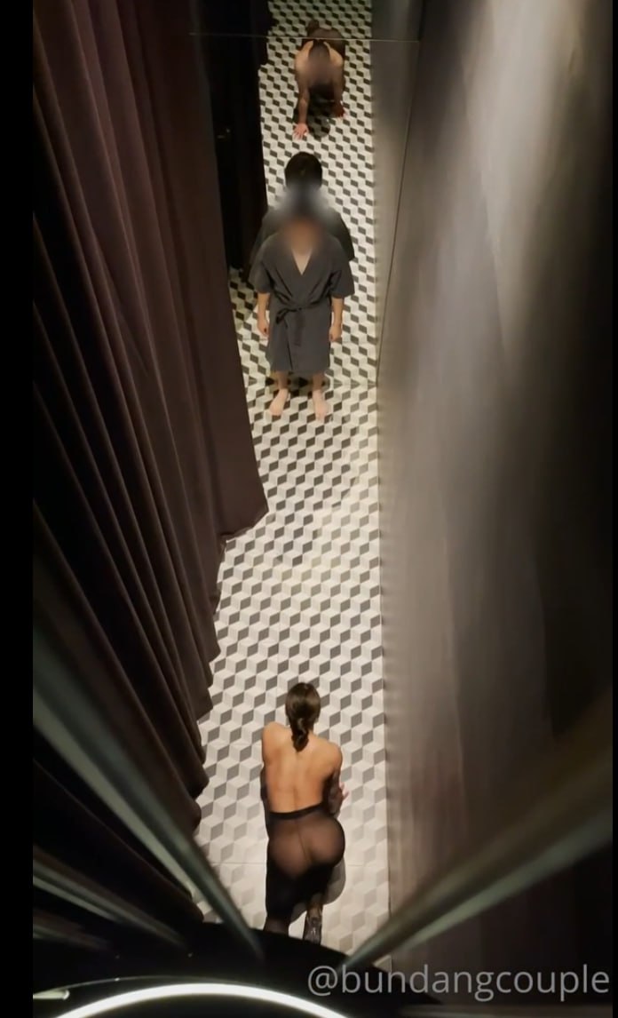 【2023-06-24】Guess what I am doing in toilet.m4v