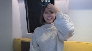 男人狂躁进女人免费视频骚货肉丝激情自拍