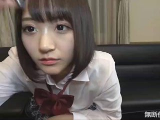 御姐范极品颜值女神！168CM黑丝美腿！拨开内裤超肥美穴，扭腰揉胸，很会玩诱惑扣穴流白浆